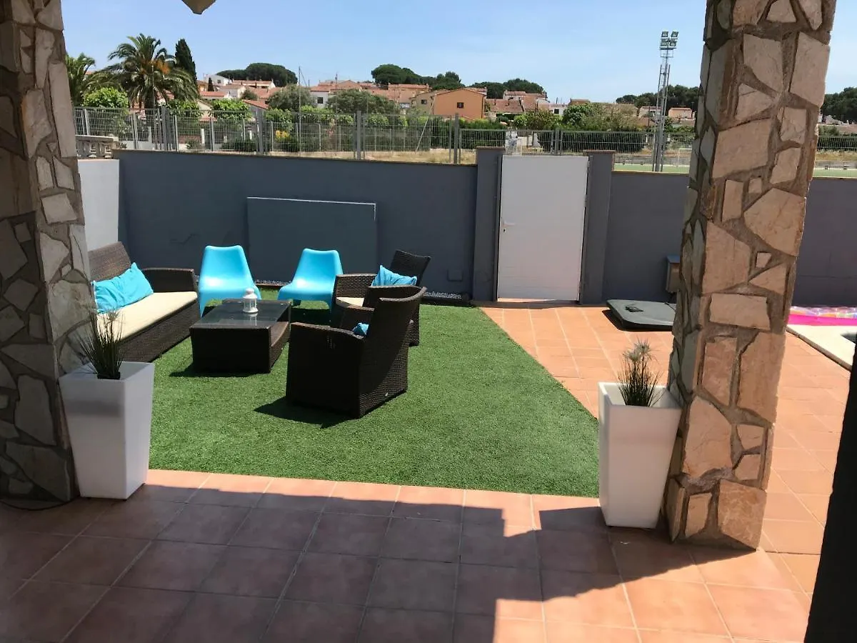 Casa En L Escala Con Piscina Y Wifi Free Villa L'Escala Spain