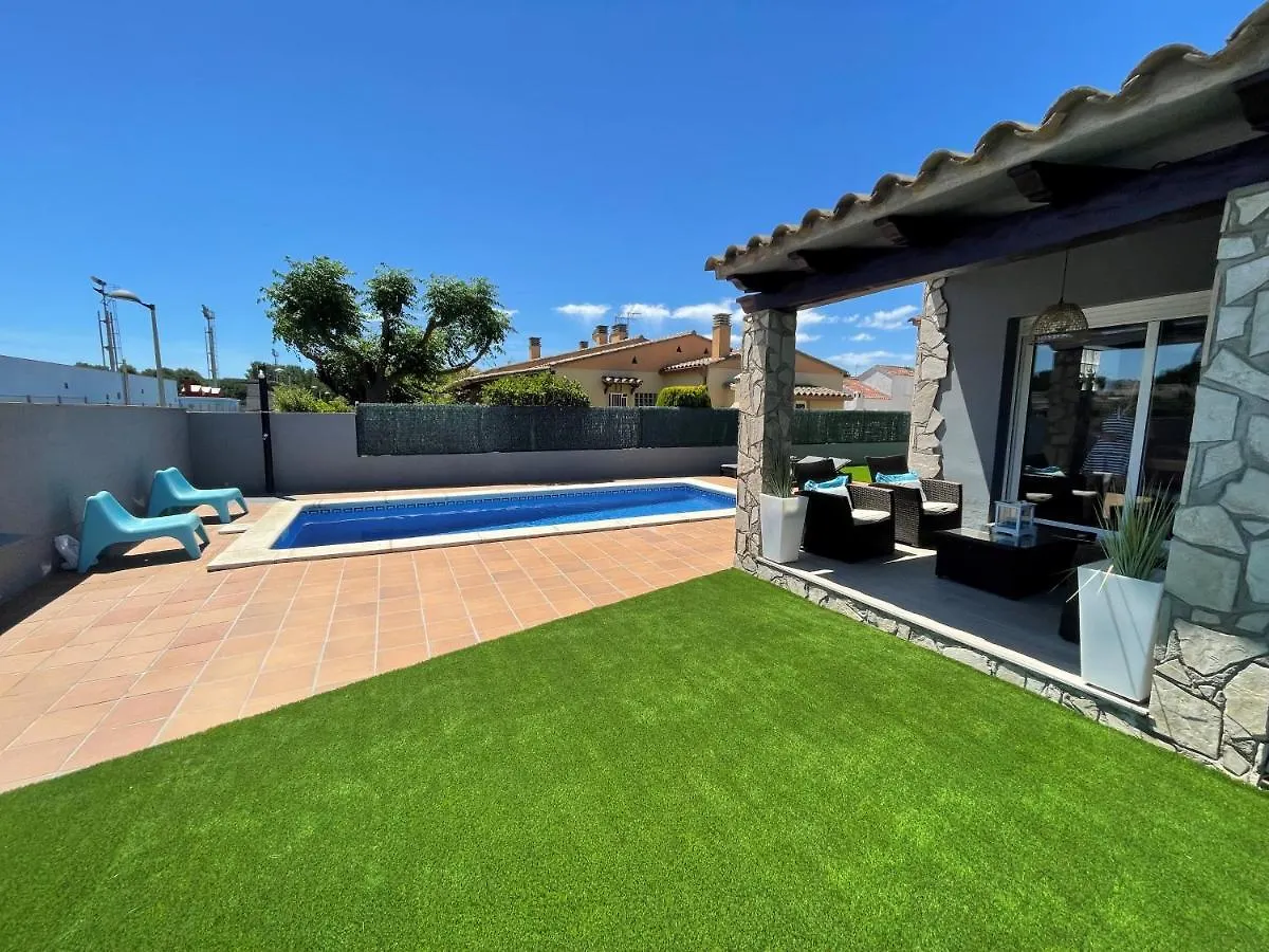 Casa En L Escala Con Piscina Y Wifi Free Villa L'Escala 0*,
